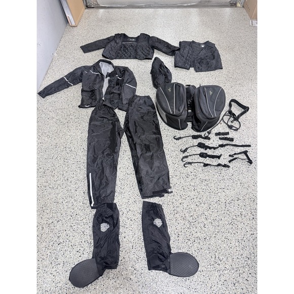 Nelson-Rigg Other - Nelson-Rigg Motorcycle Saddlebags w/BILT Rain Gear, Alter Ego Vest & HD Boot Set